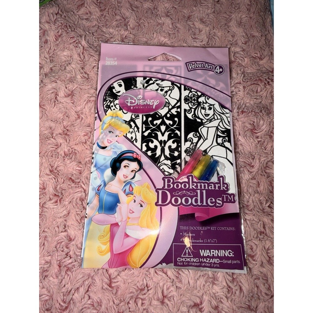 DISNEY Princess VELVET DOODLE Felt Markers Bookmarks 6 Color Activity Coloring